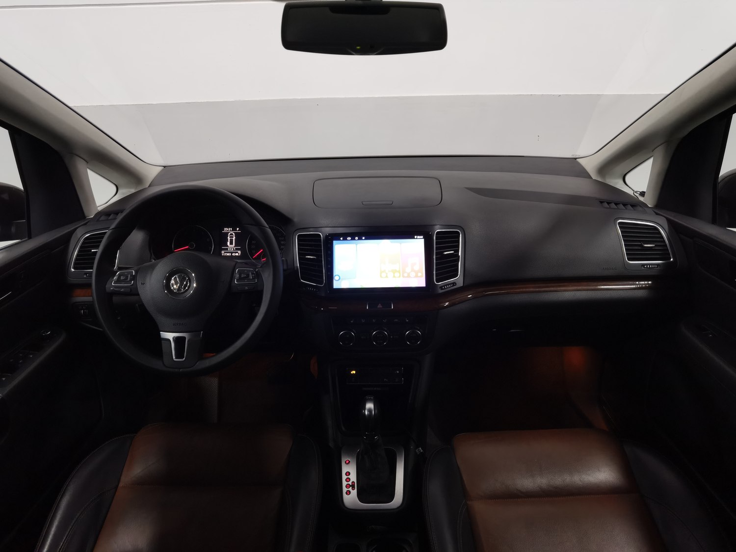 Used Volkswagen Sharan (Imported) 2013 1.8 AT