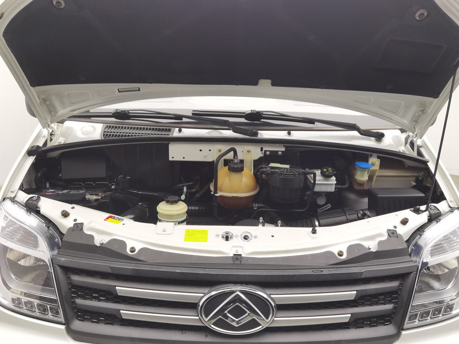 Used SAIC MAXUS V80 2021 2.0 MT