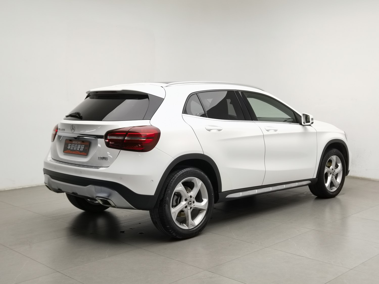 Used Mercedes-Benz GLA 2018 1.6 AT