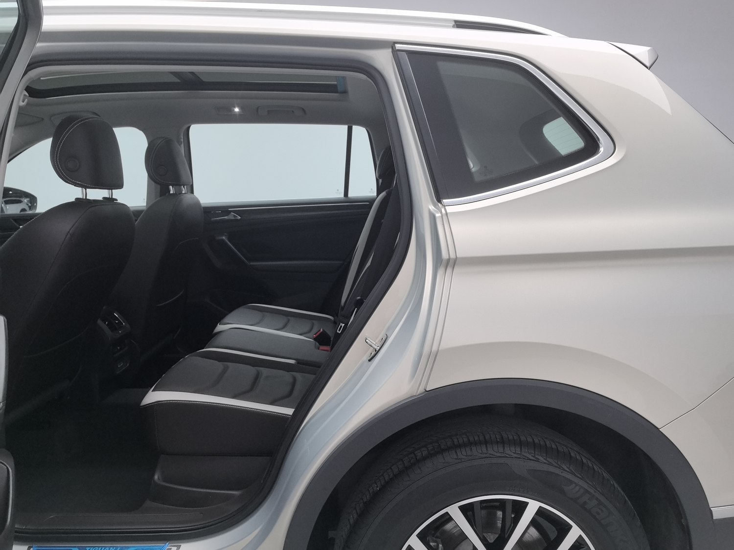 Used Volkswagen Tiguan L 2017 1.8 AT