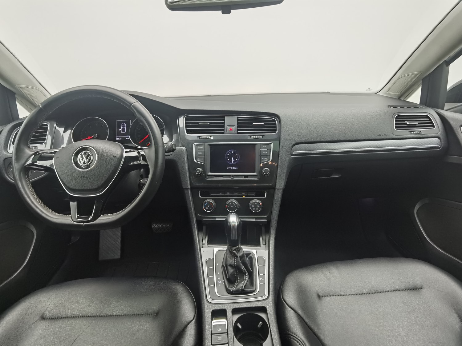 Used Volkswagen Golf 2017 1.4 AT