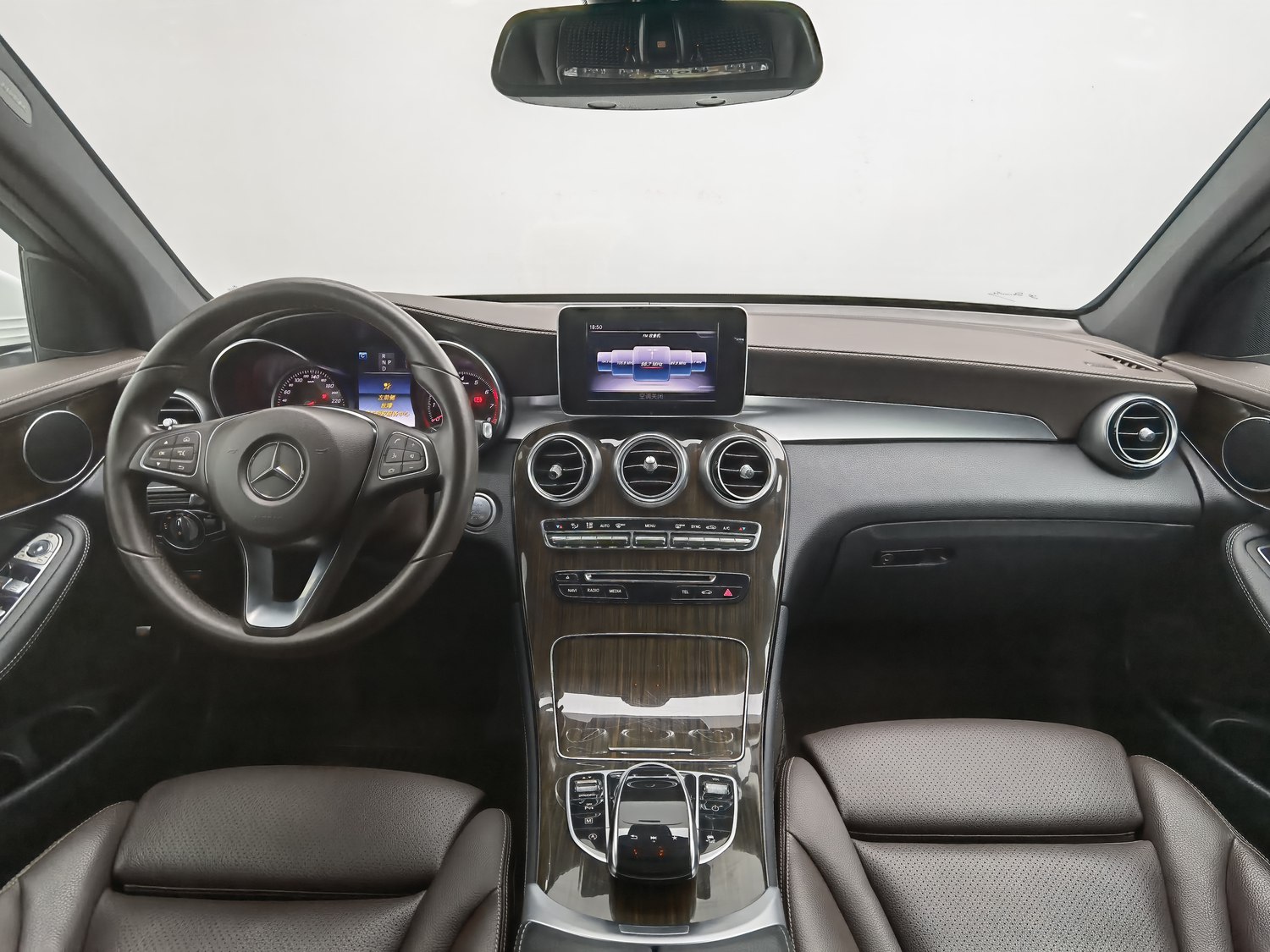 Used Mercedes-Benz GLC 2018 2.0 AT
