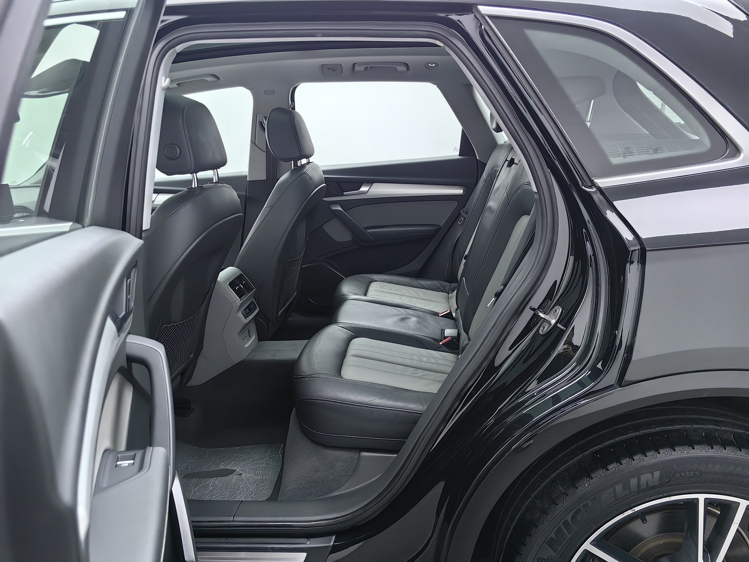 Used Audi Q5L 2020 2.0 AT