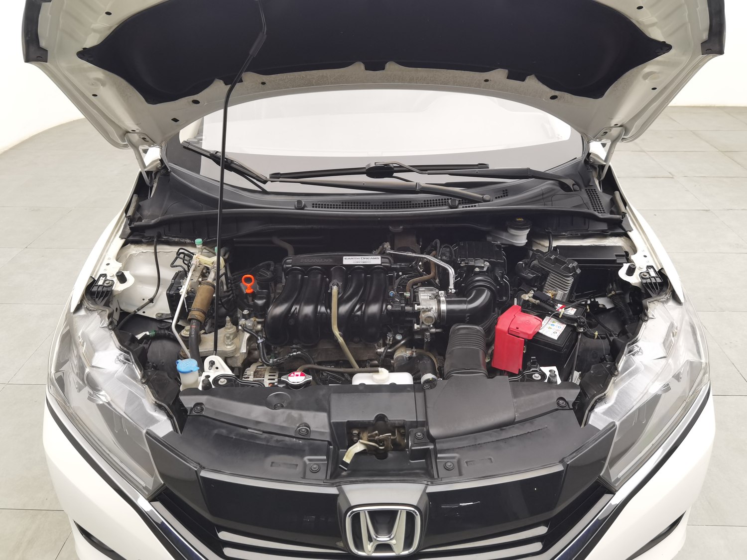 Used Honda Gienia 2016 1.5 AT