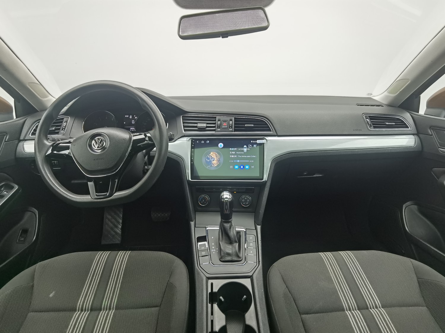 Used Volkswagen Lamando 2017 1.4 AT