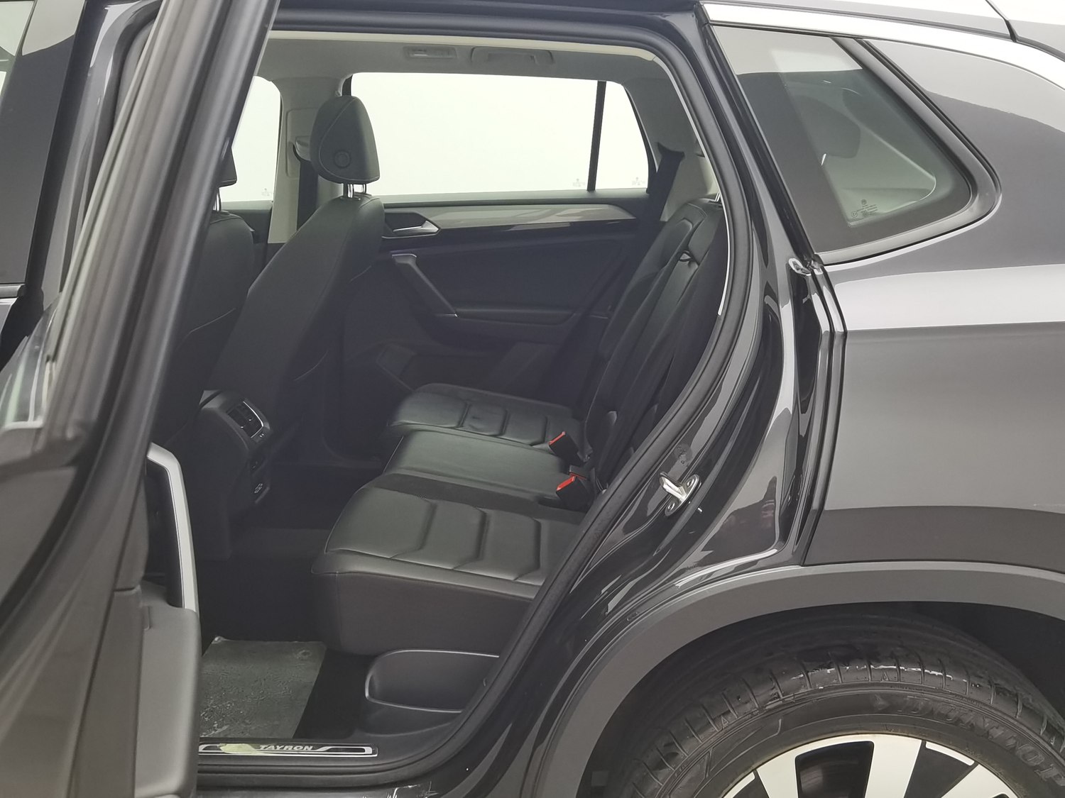 Used Volkswagen Tayron 2019 1.4 AT