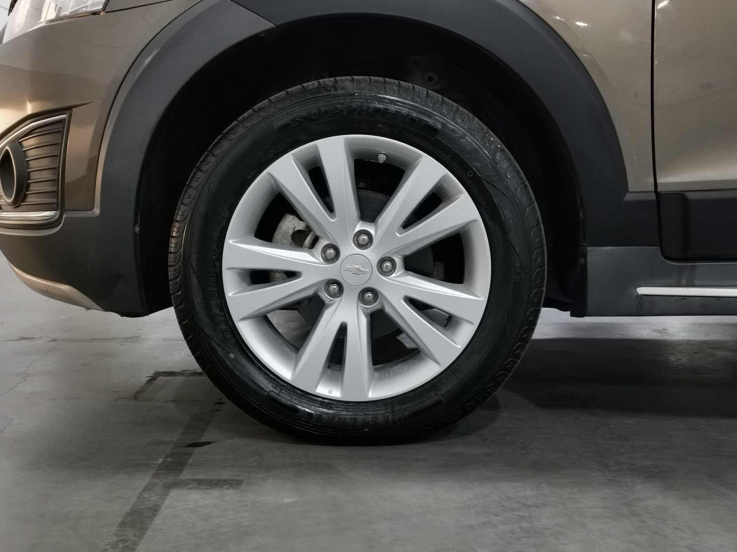 Used Chevrolet Captiva 2015 2.4 AT