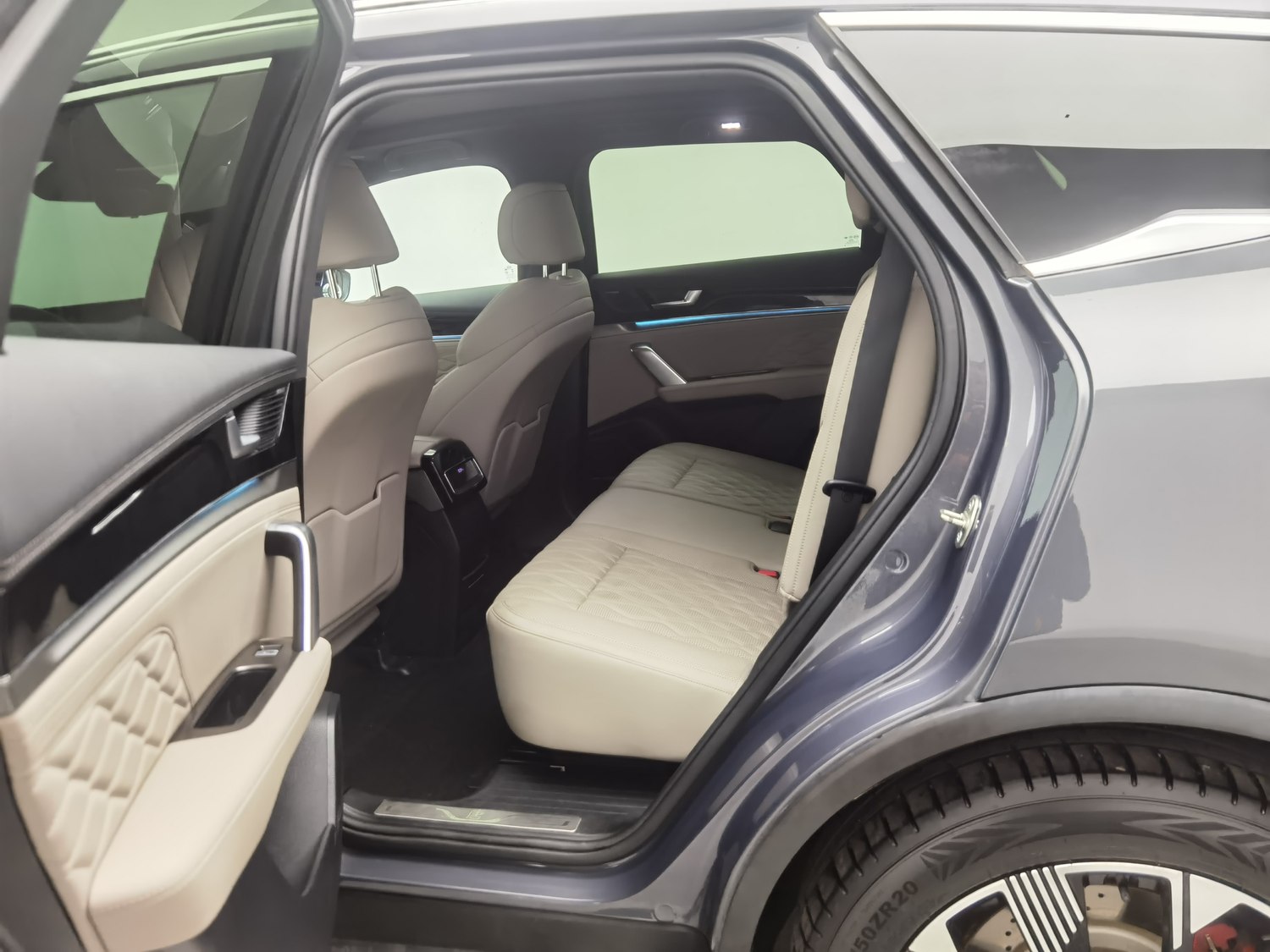 Used BYD Tang EV 2024 1.5 AT
