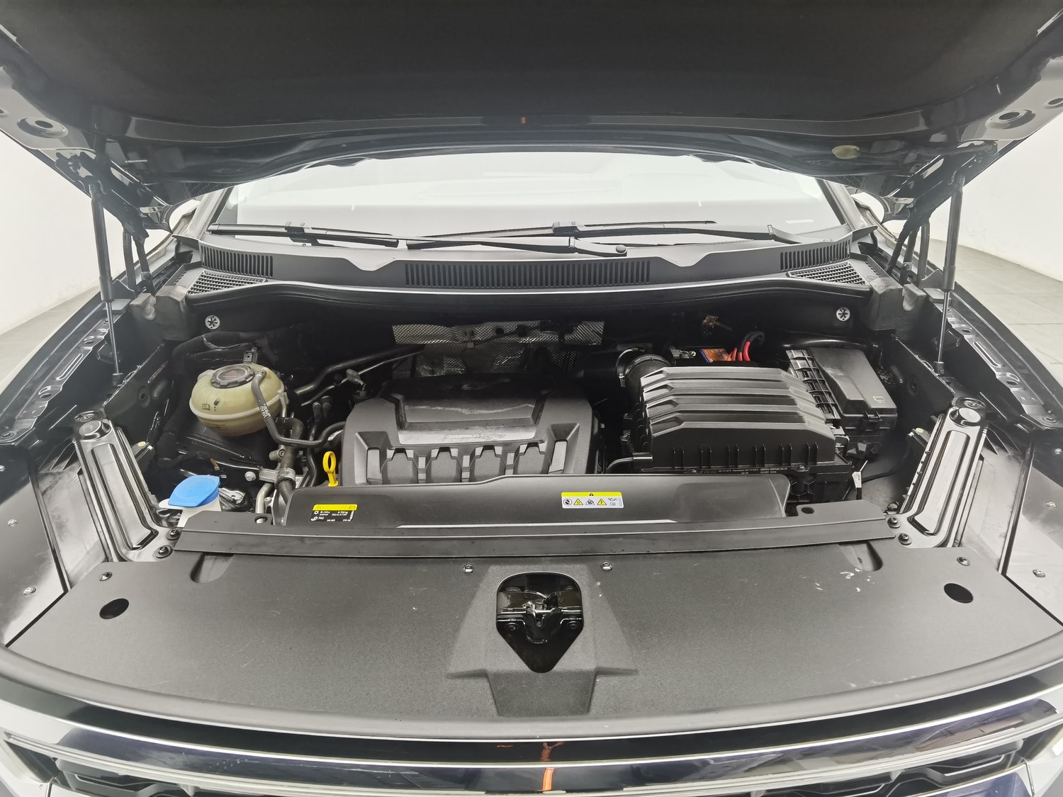 Used Volkswagen Tavendor 2022 2.0 AT