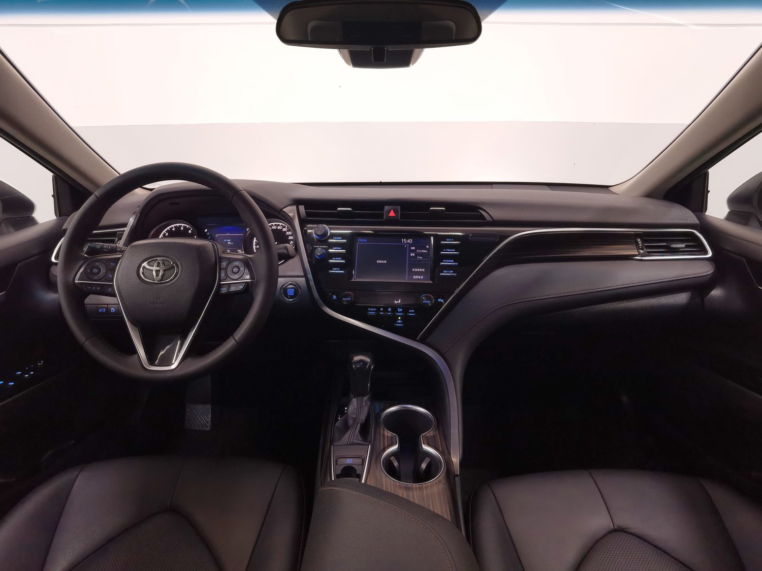 Used Toyota Camry 2018 2.0 AT