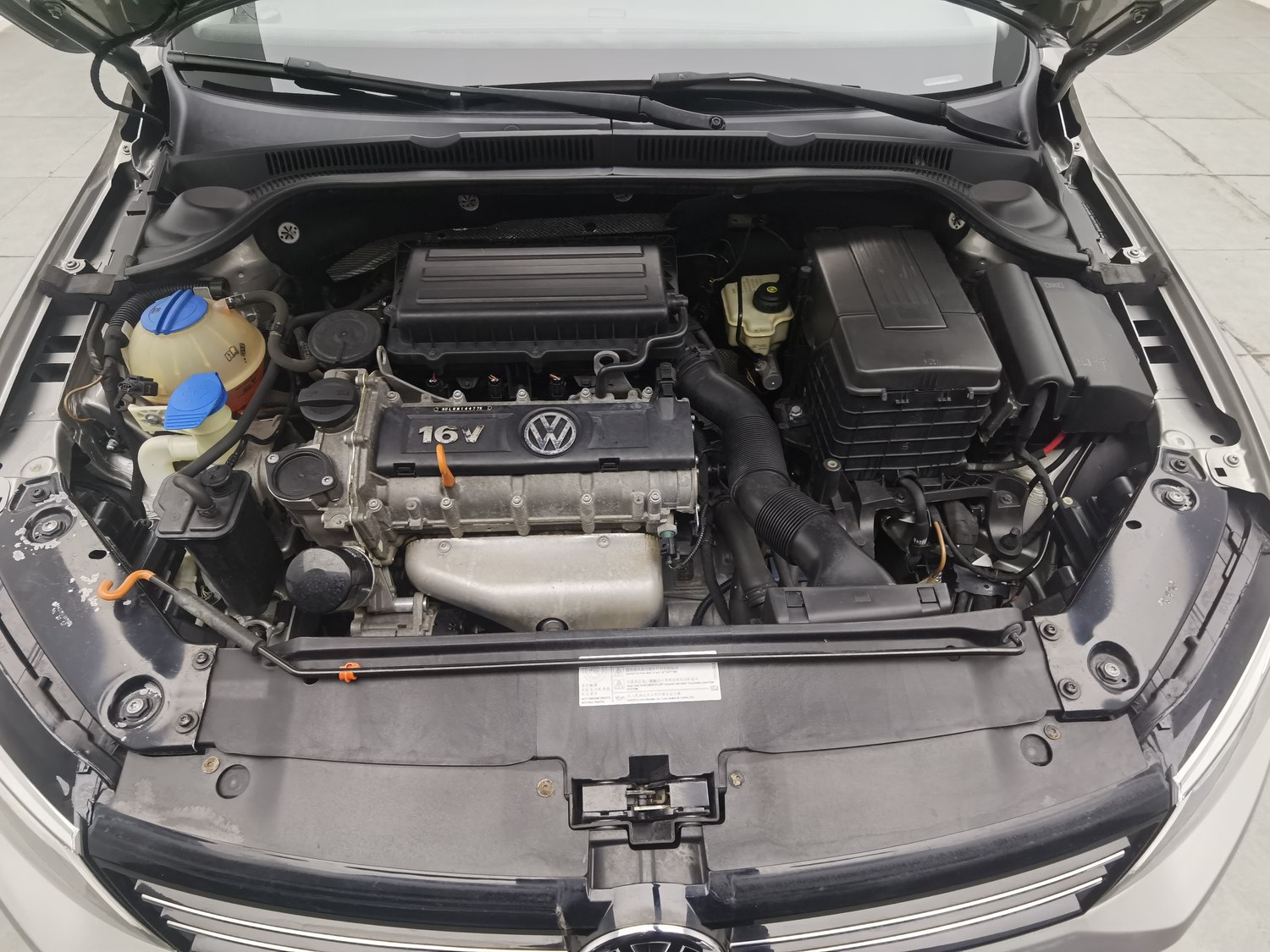 Used Volkswagen Sagitar 2014 1.6 AT