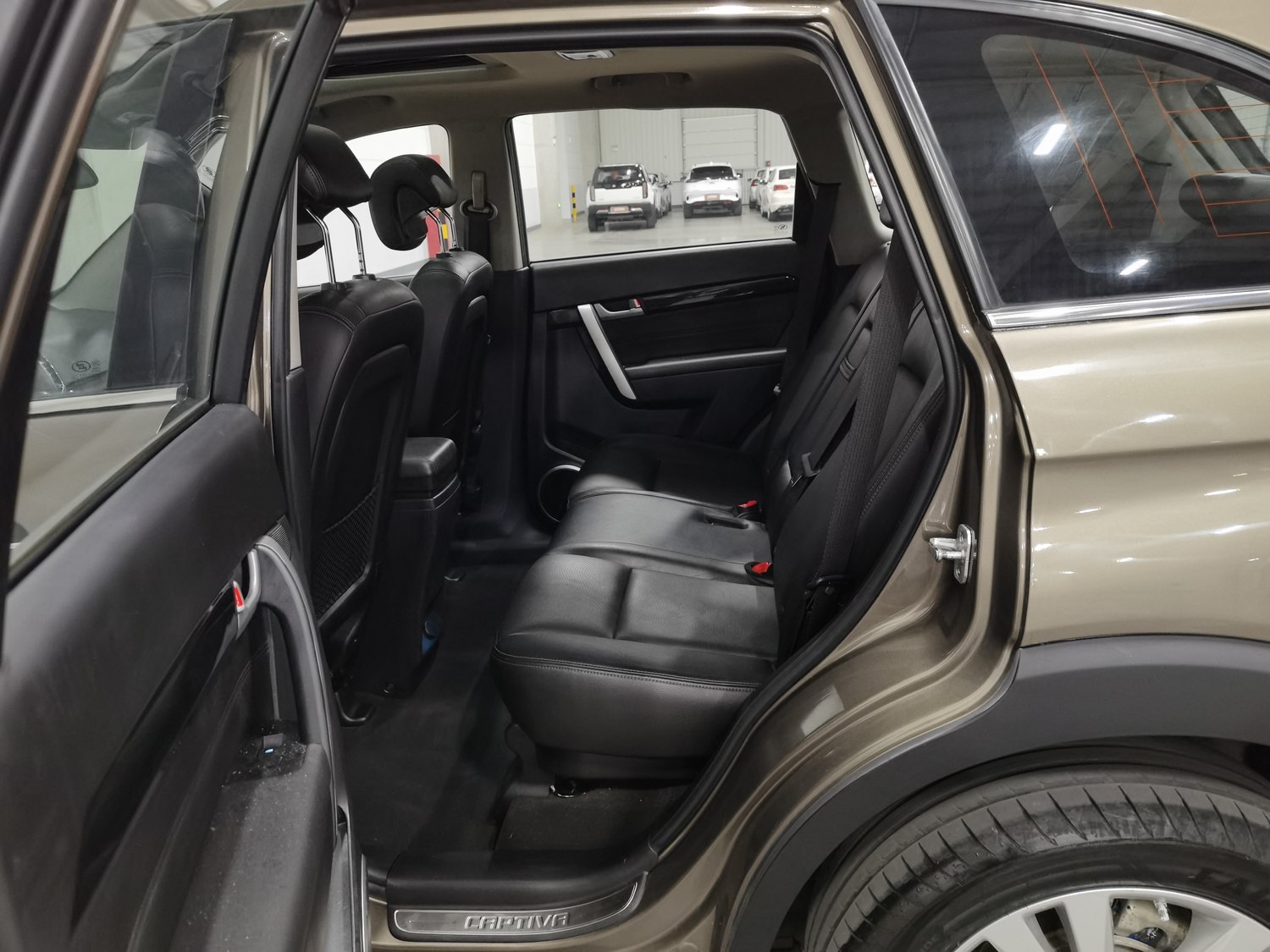 Used Chevrolet Captiva 2015 2.4 AT