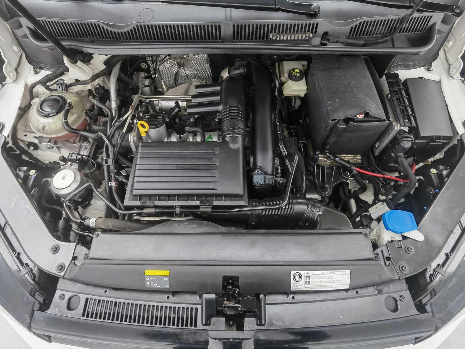 Used Volkswagen Touran 2018 1.4 AT