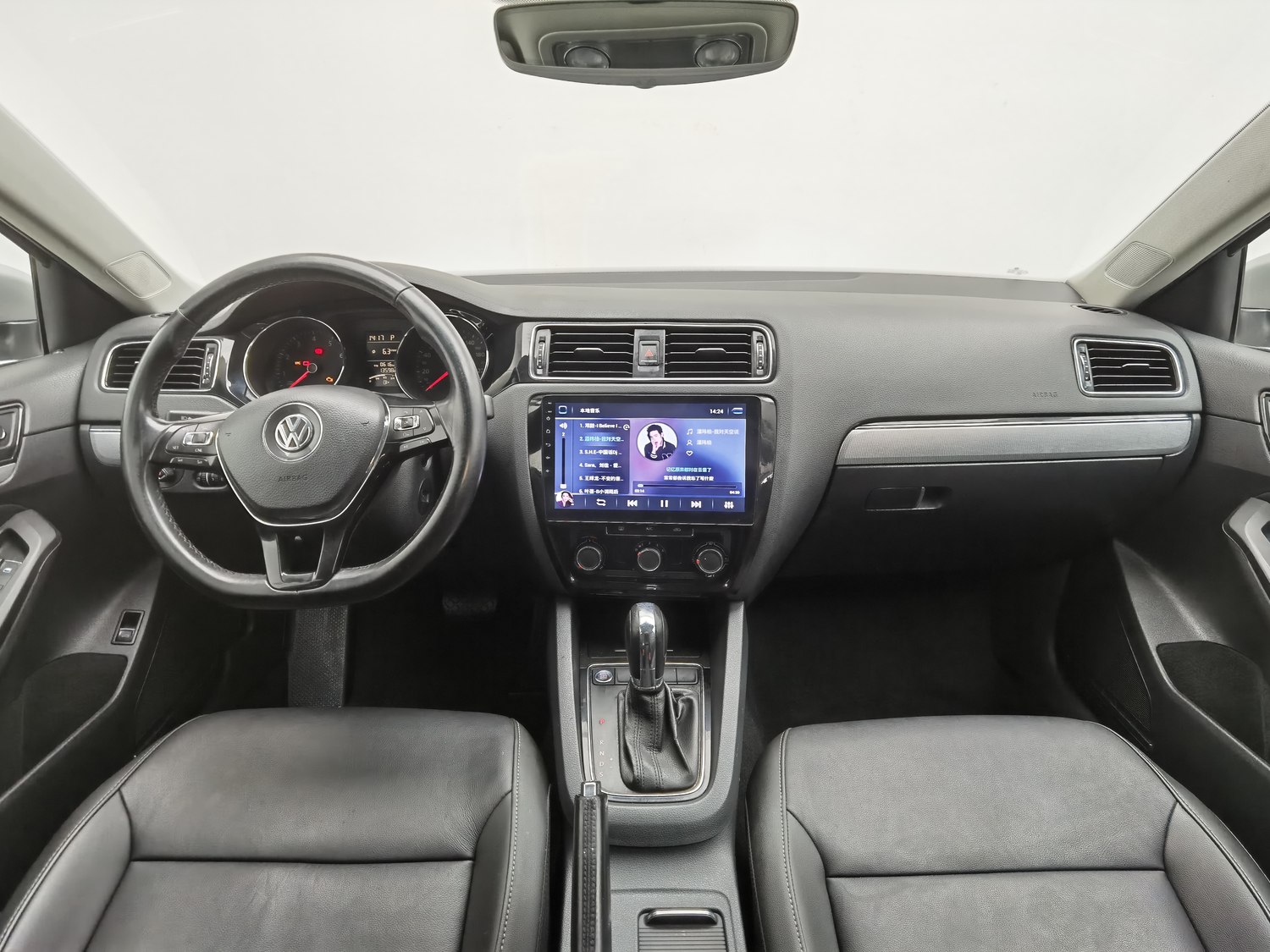 Used Volkswagen Sagitar 2018 1.6 AT
