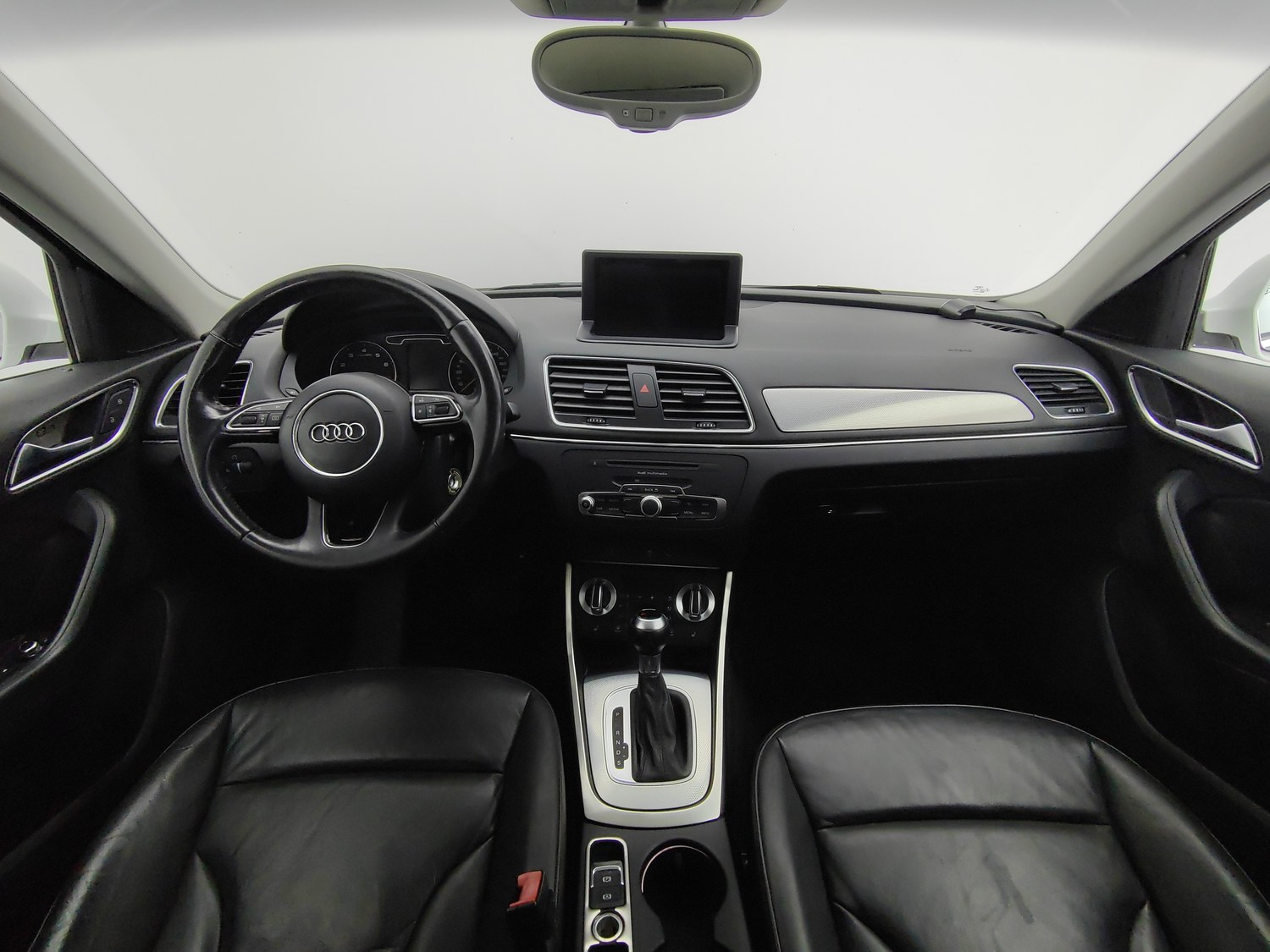 Used Audi Q3 2015 2.0 AT