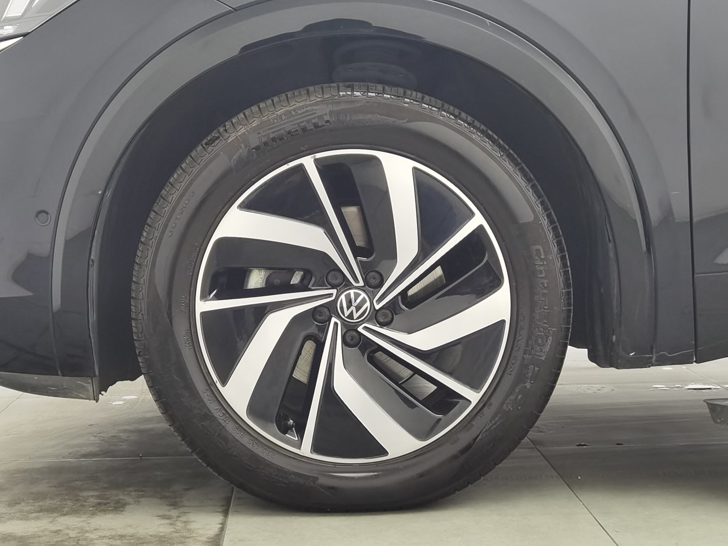 Used Volkswagen Viloran 2022 2.0 AT