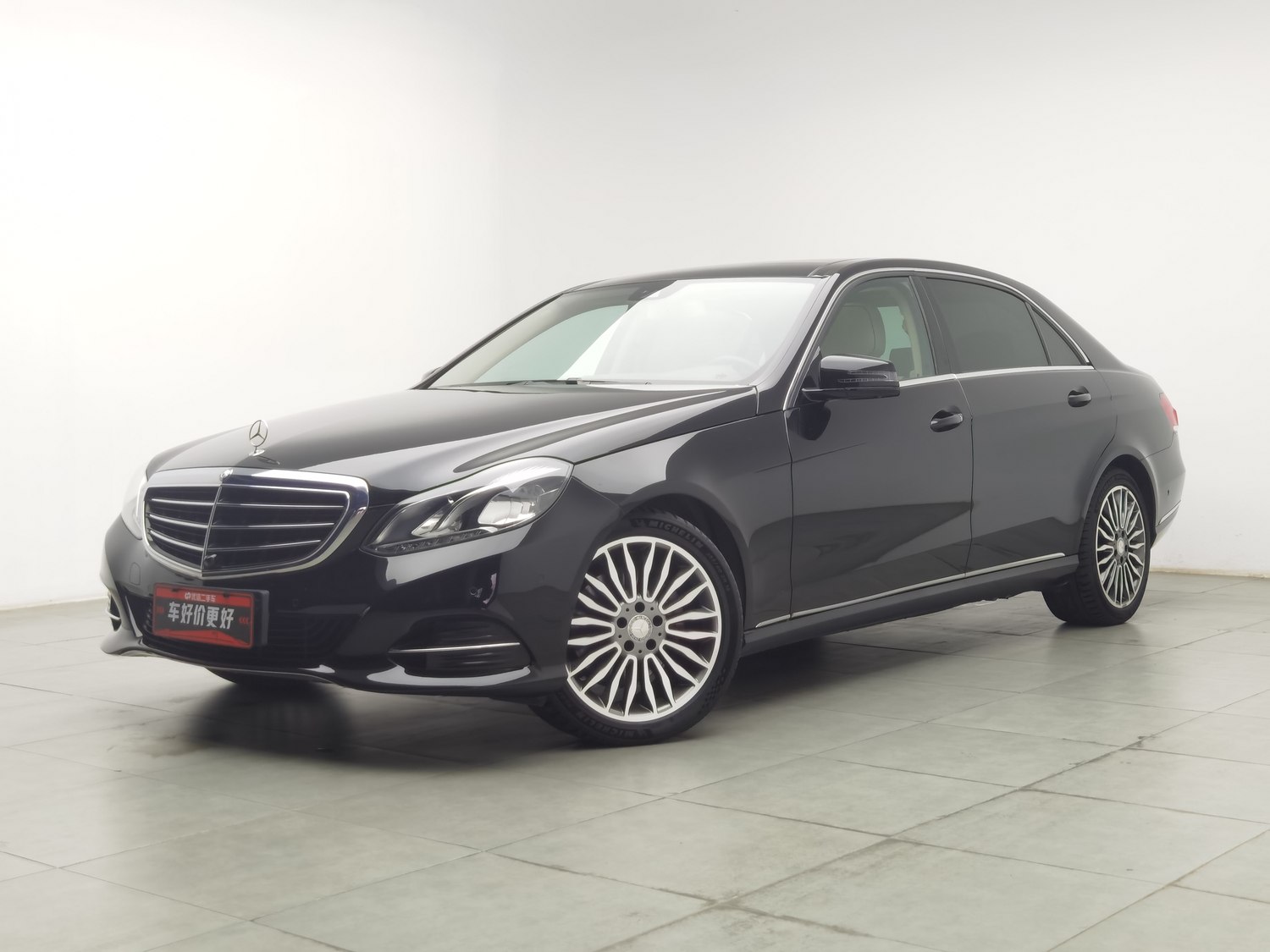 Used Mercedes-Benz E-Class 2015 3.0 AT