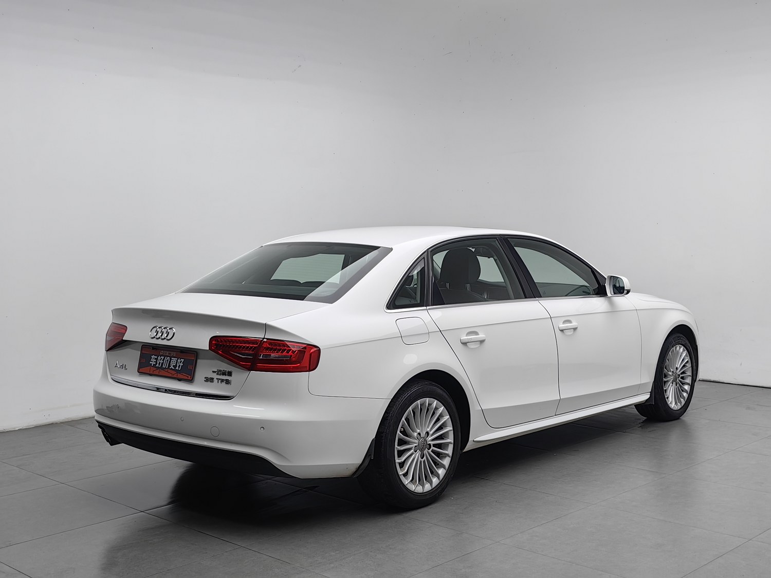 Used Audi A4L 2015 2.0 AT