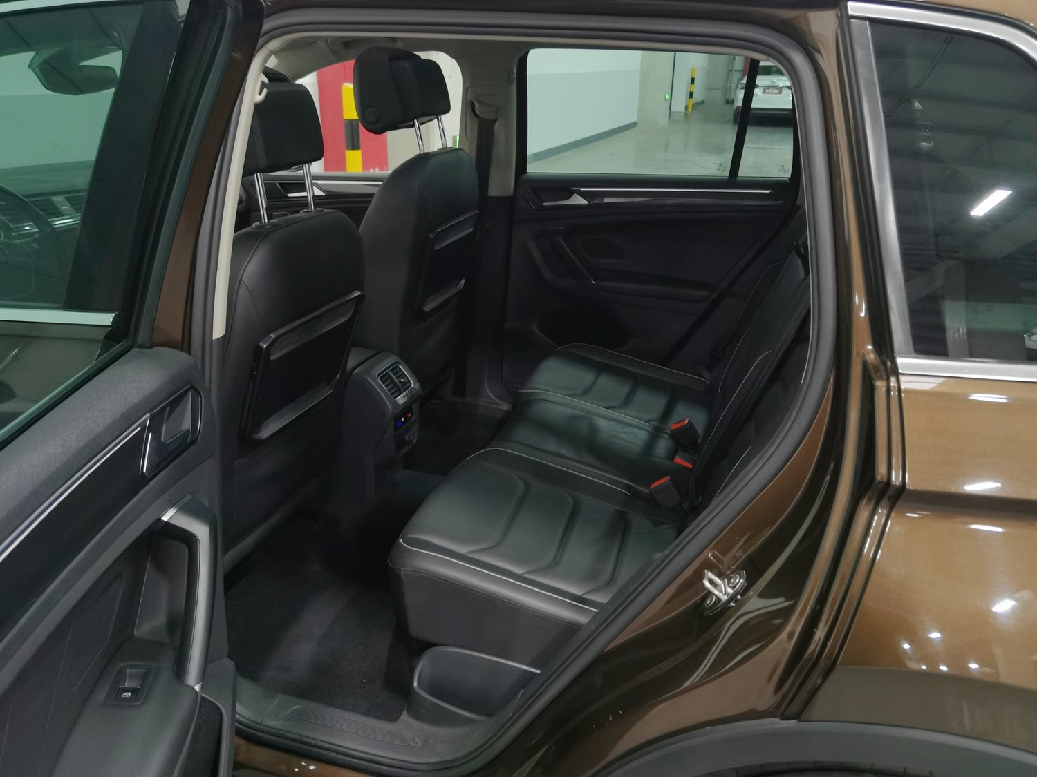 Used Volkswagen Tiguan 2017 2.0 AT