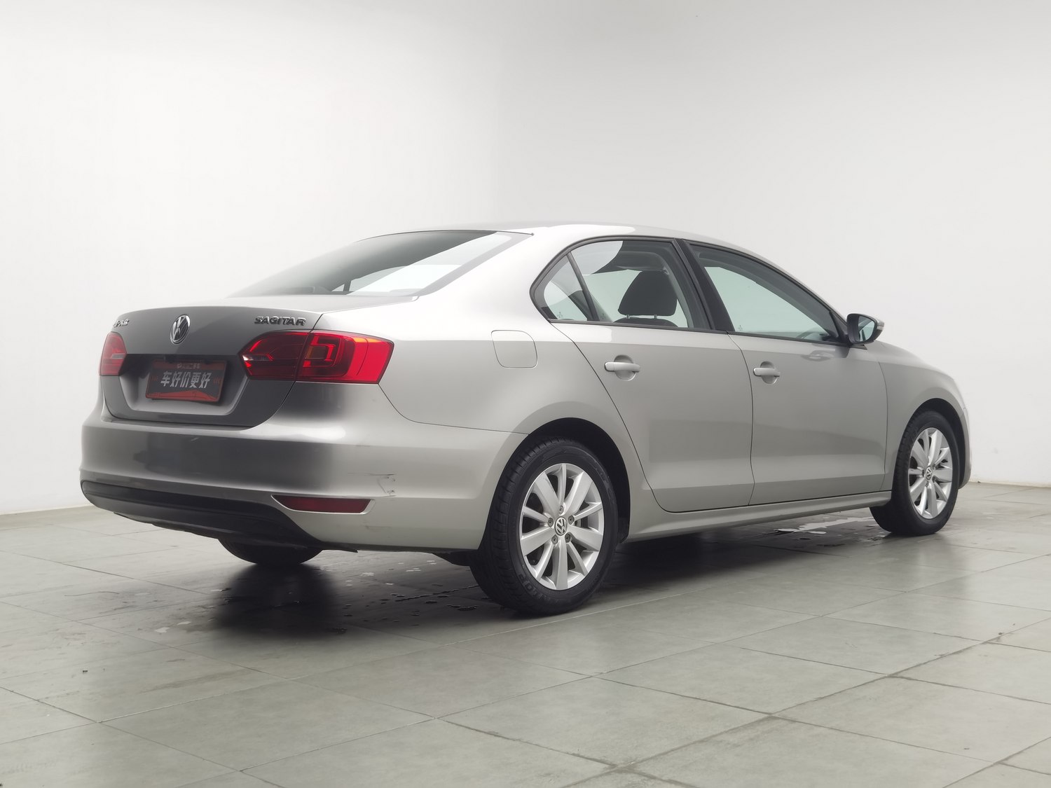 Used Volkswagen Sagitar 2014 1.6 AT