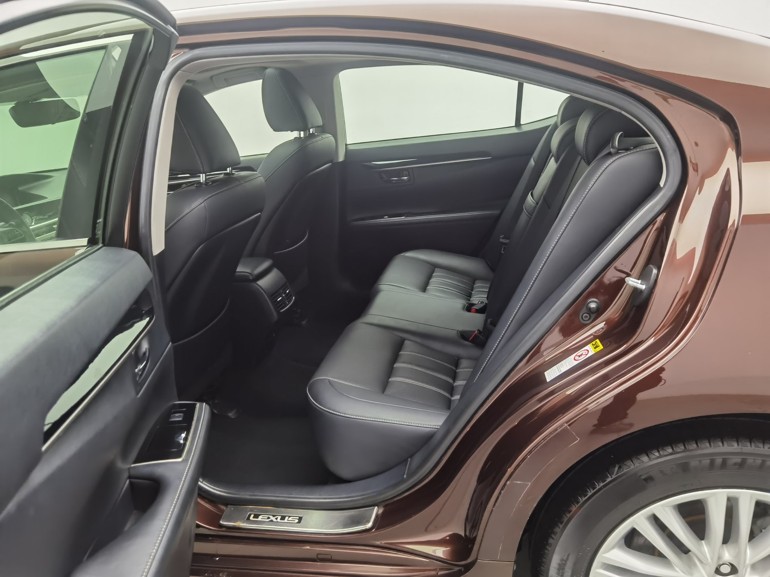 Used Lexus ES 2015 2.0 AT