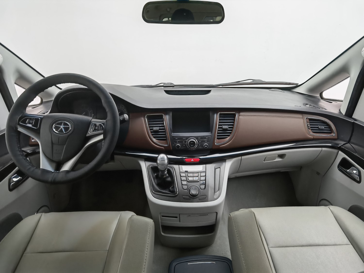 Used JAC M5 2016 2.0 MT