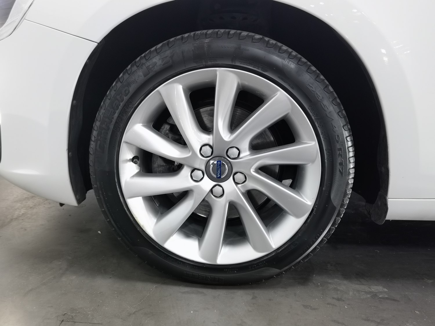 Used Volvo S60 2016 2.0 AT