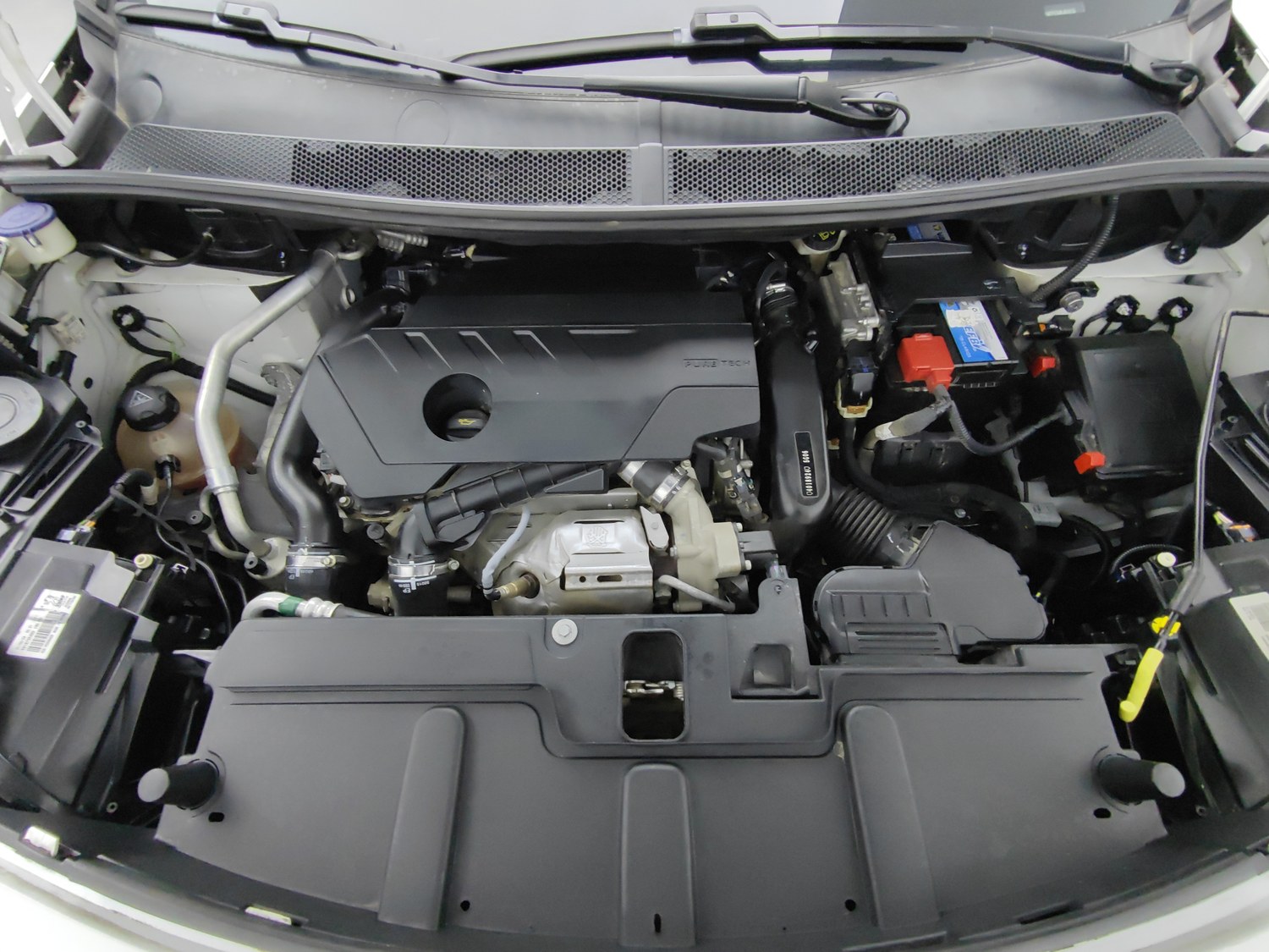 Used Peugeot 5008 2019 1.6 AT