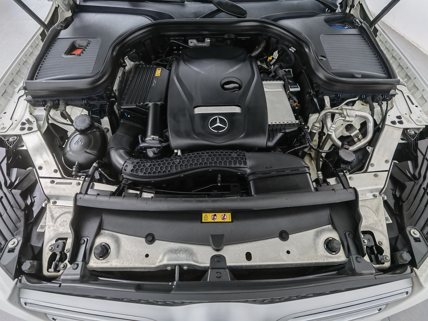 Used Mercedes-Benz GLC 2018 2.0 AT
