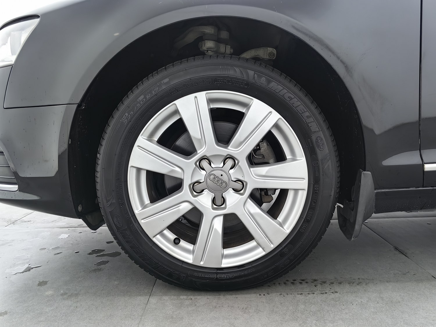 Used Audi A6L 2011 2.4 AT