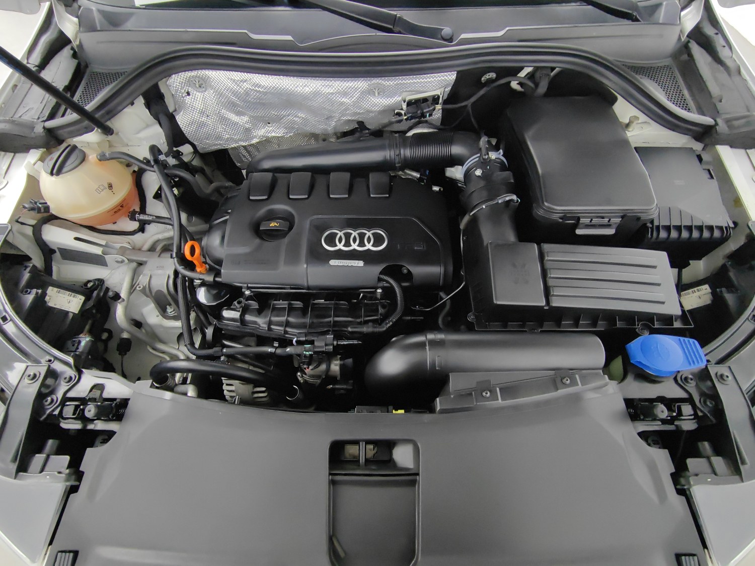 Used Audi Q3 2015 2.0 AT