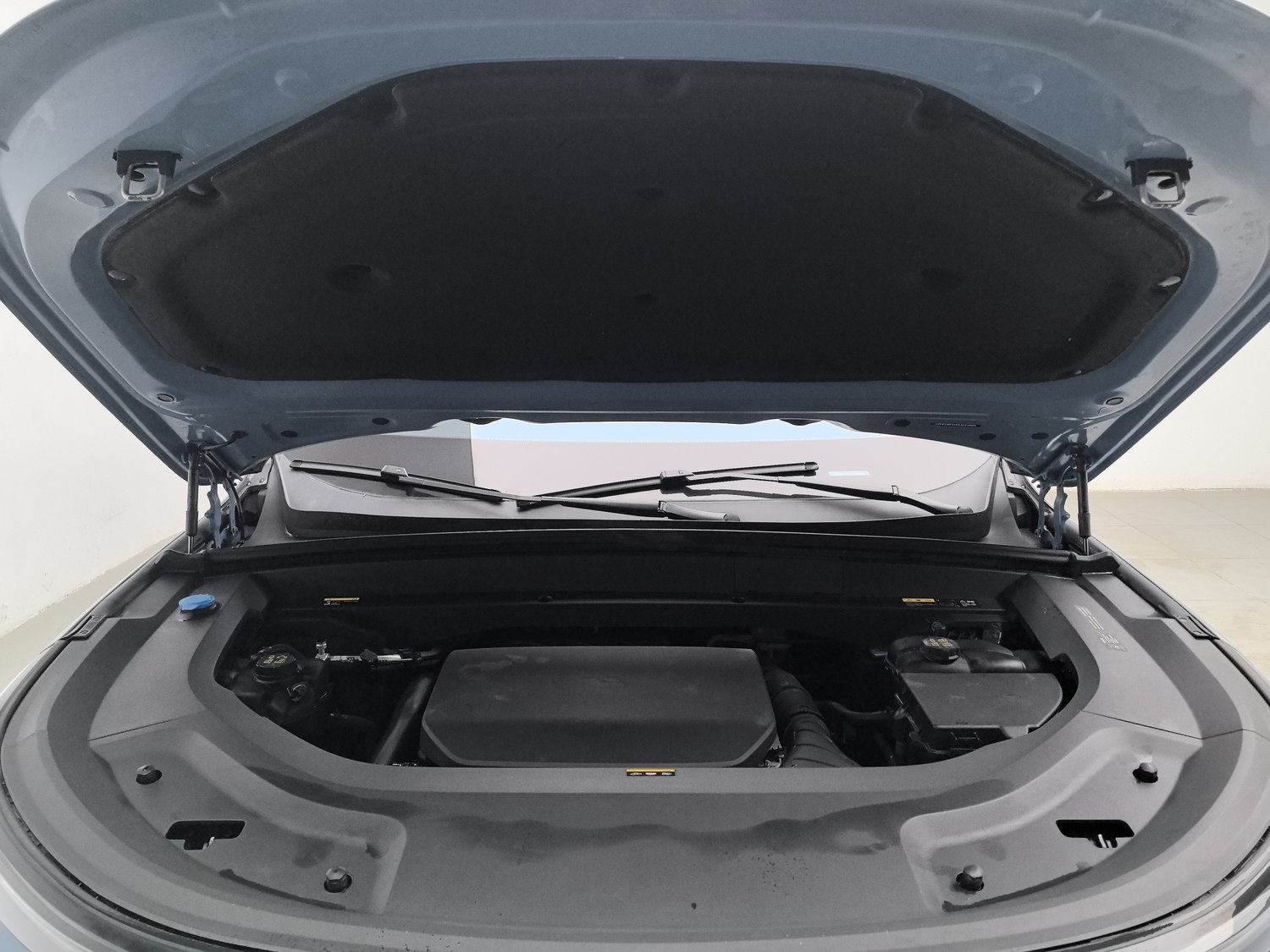 Used Li Auto L8 2023 1.5 AT