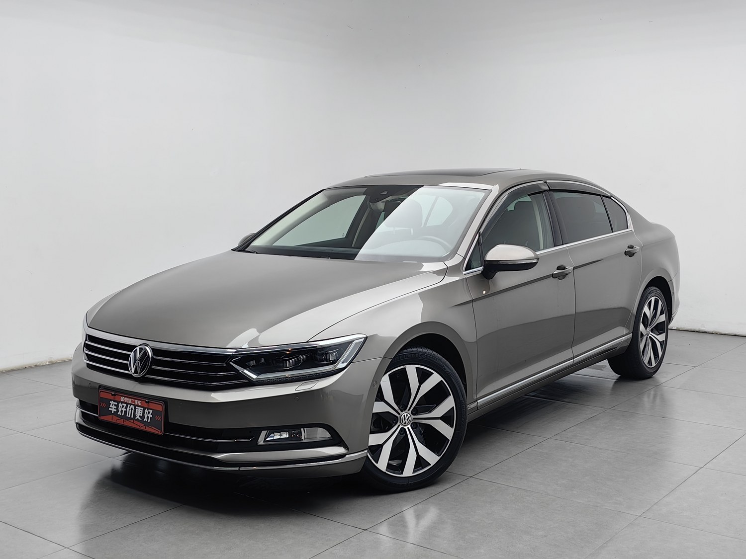 Used Volkswagen Magotan 2017 2.0 AT