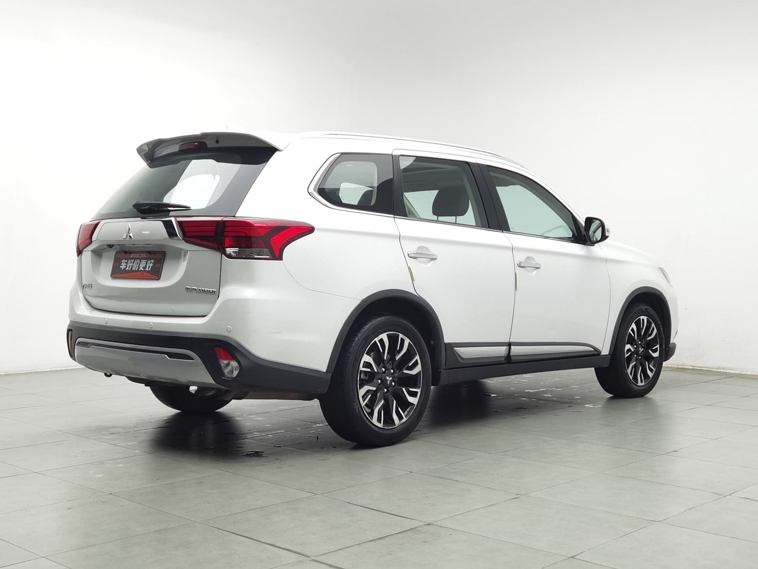Used Mitsubishi Outlander 2019 2.4 AT