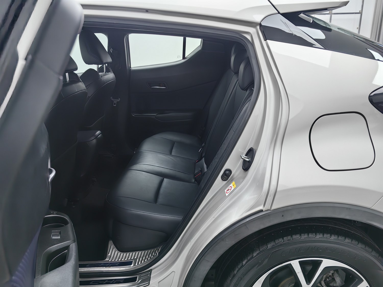 Used Toyota C-HR 2020 2.0 AT