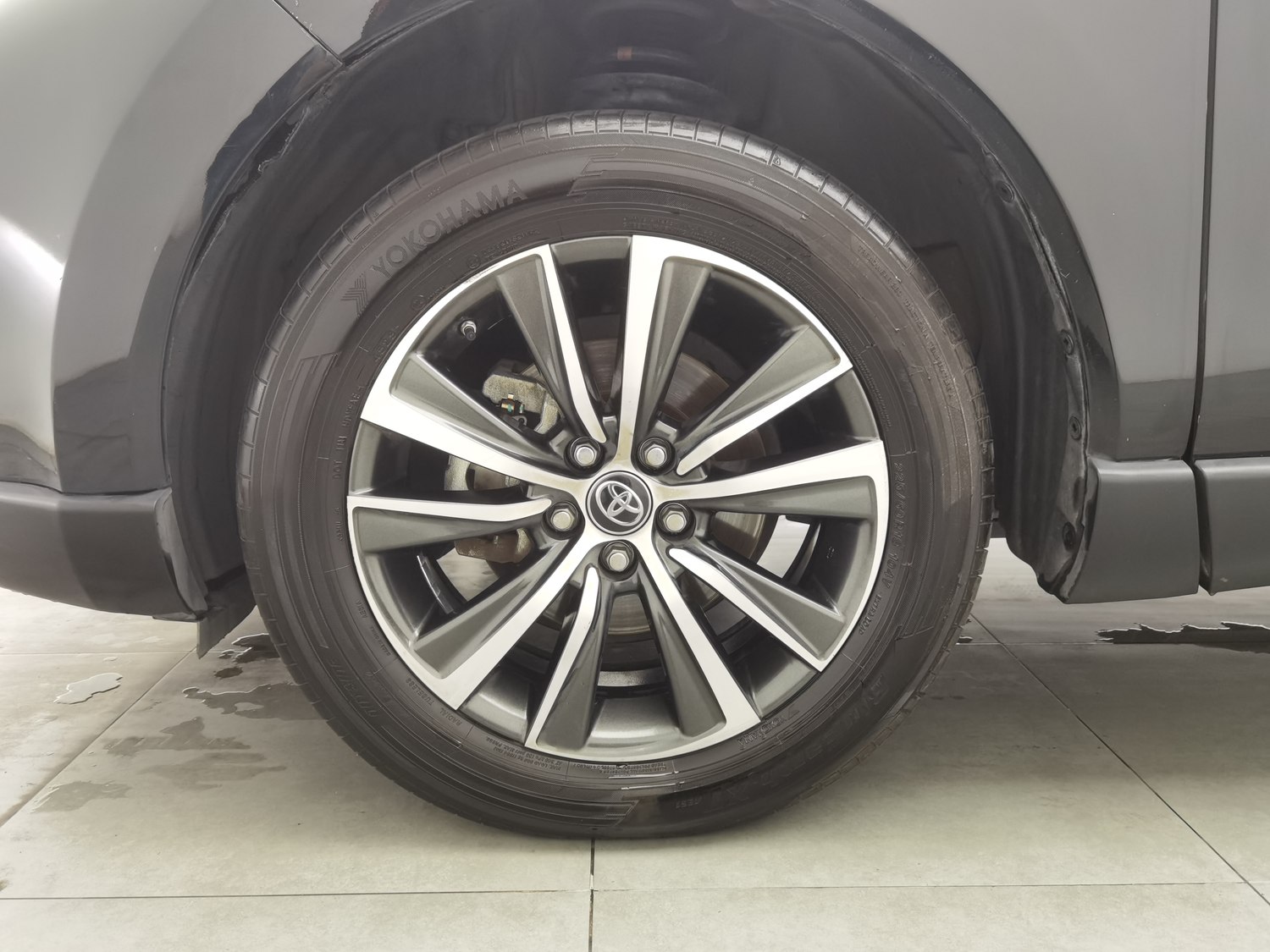 Used Toyota Harrier 2022 2.0 AT
