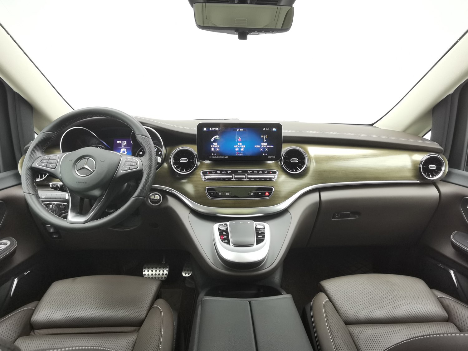 Used Mercedes-Benz V-Class 2022 2.0 AT