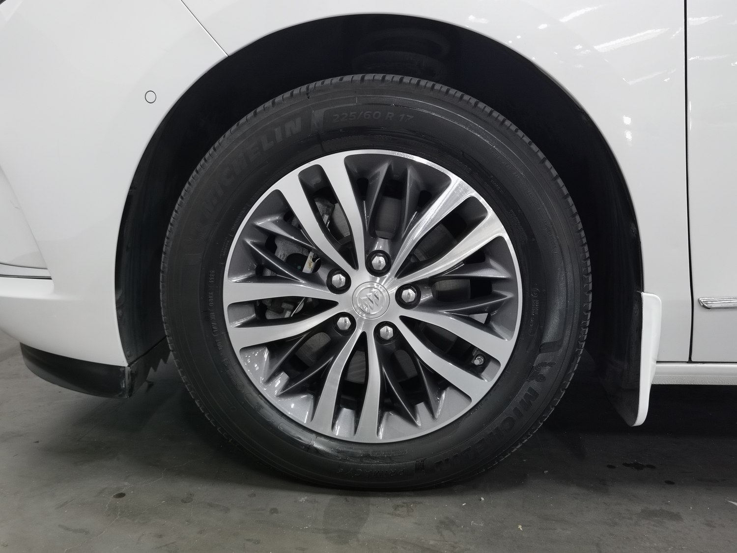 Used Buick GL8 2020 2.0 AT