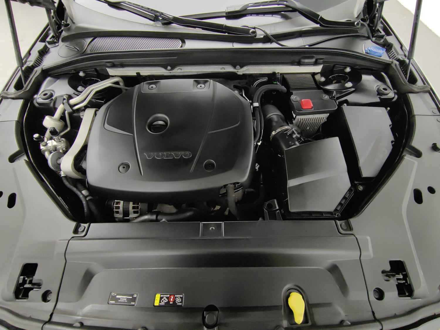 Used Volvo S90 2019 2.0 AT