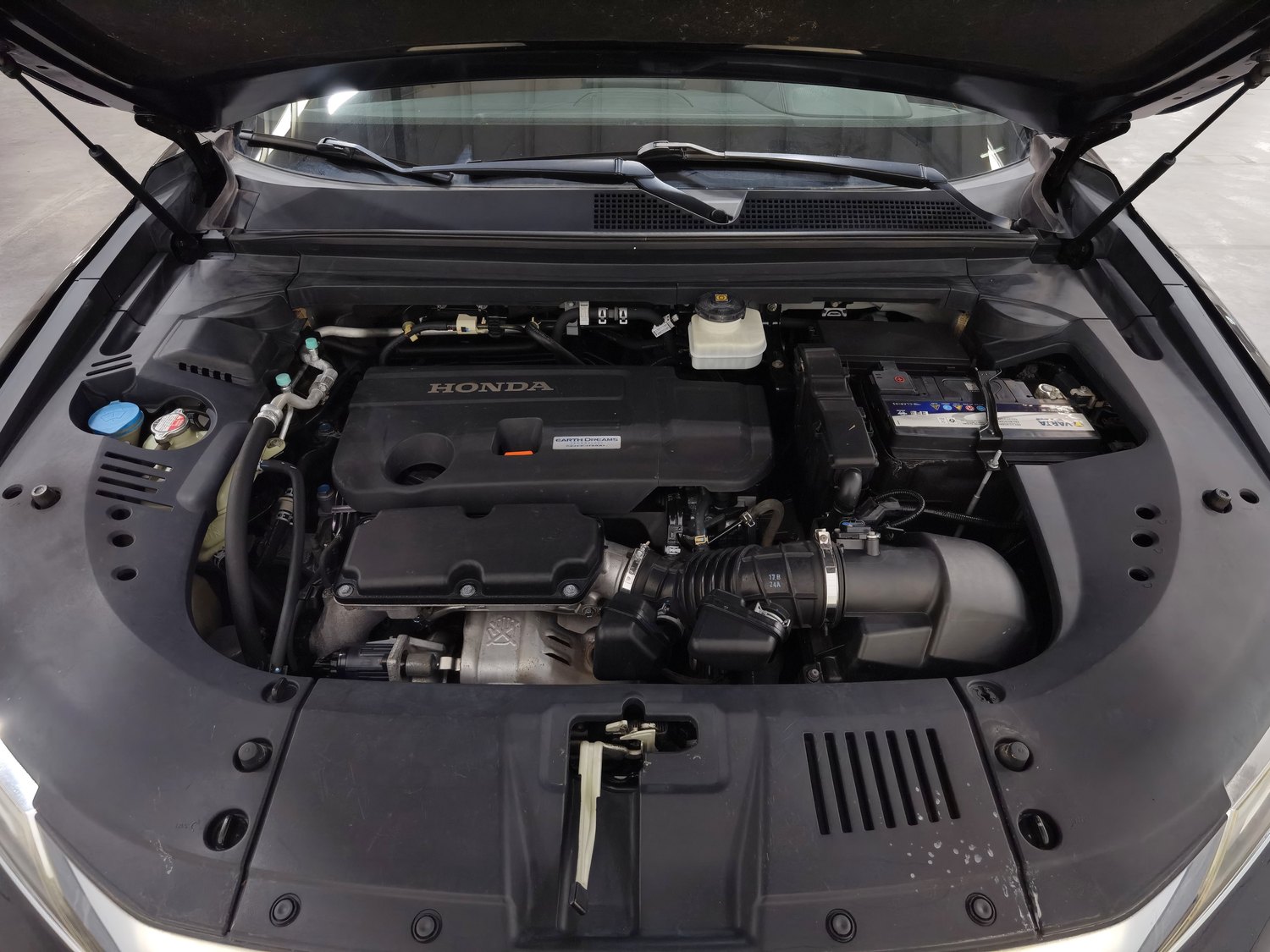 Used Honda UR-V 2017 2.0 AT