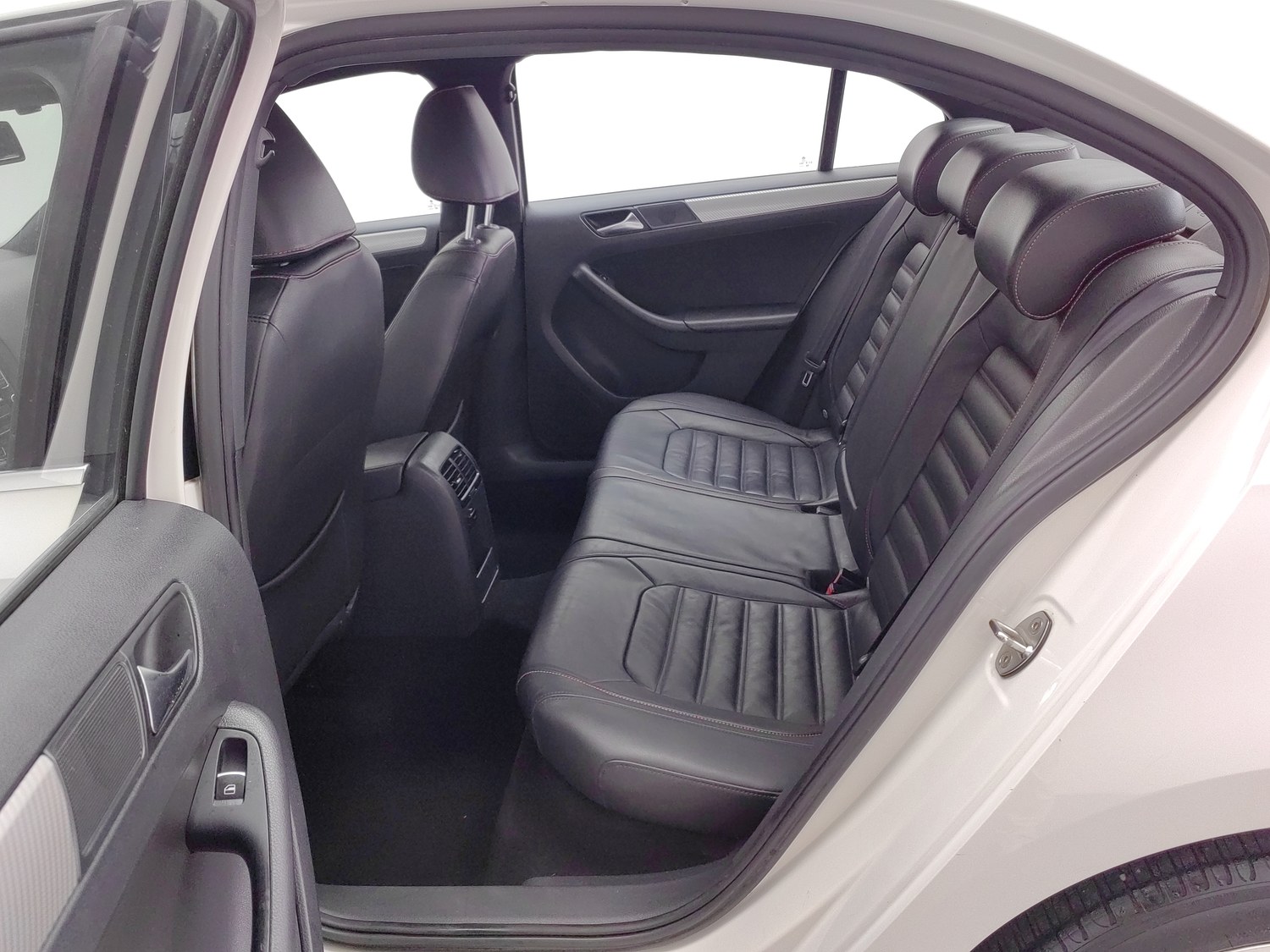Used Volkswagen Sagitar 2013 2.0 AT