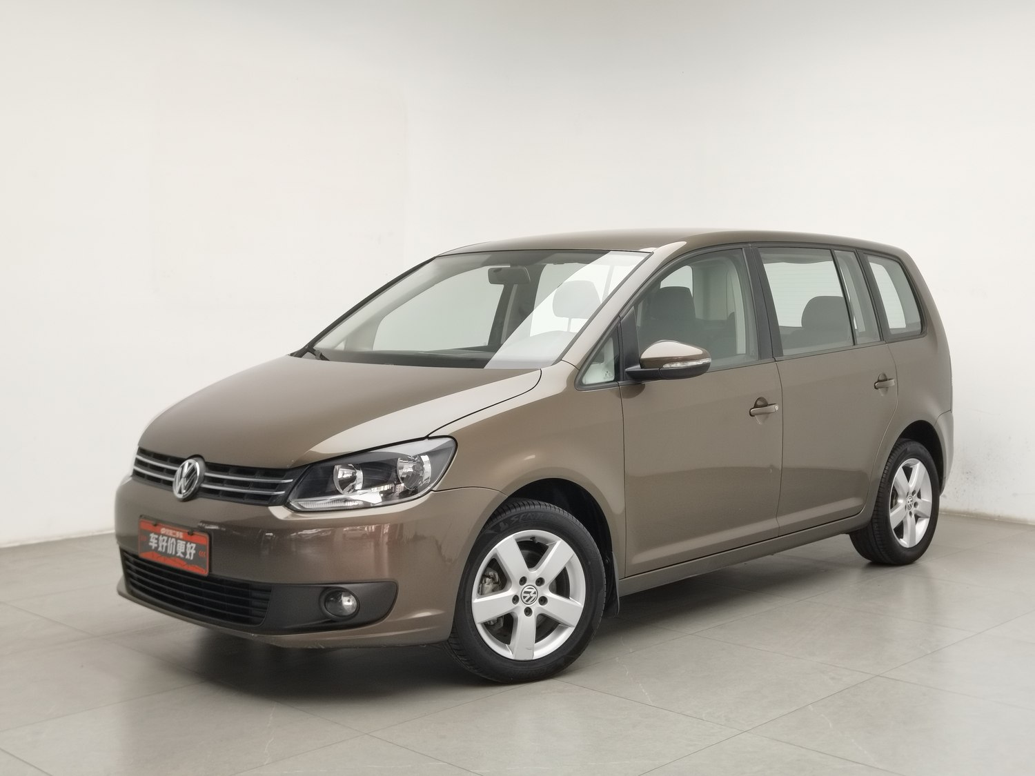Used Volkswagen Touran 2015 1.4 MT