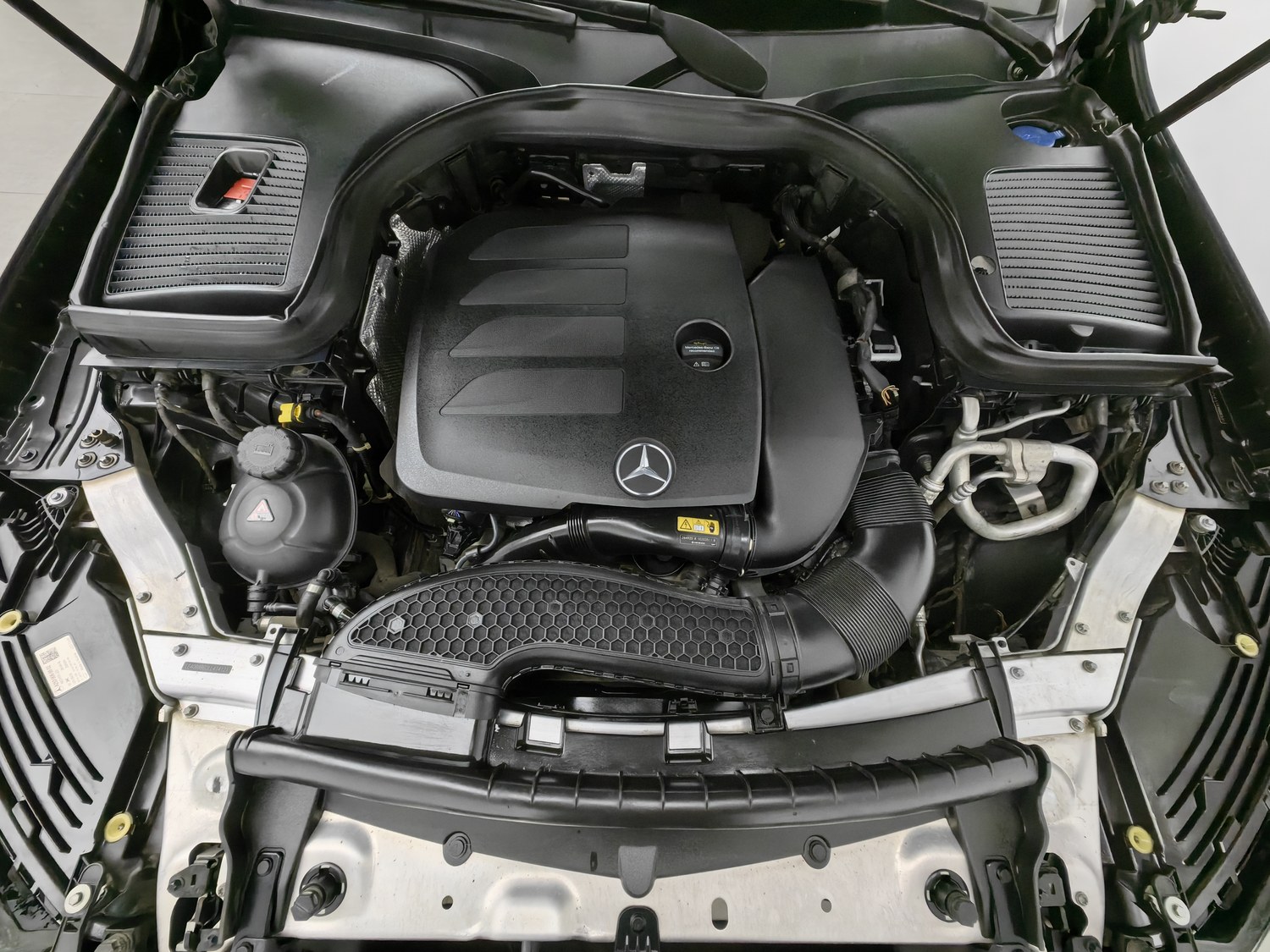 Used Mercedes-Benz GLC 2020 2.0 AT