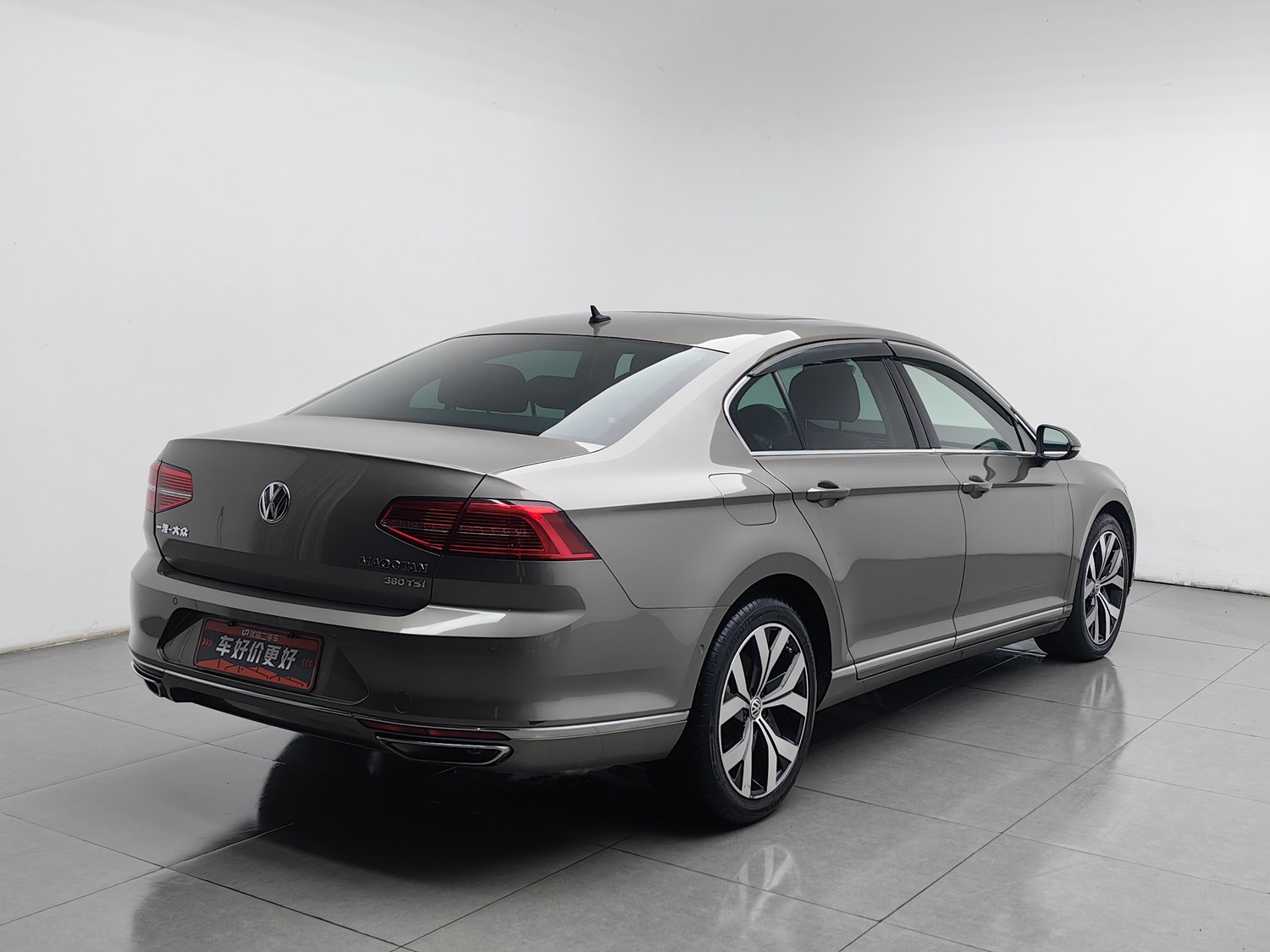 Used Volkswagen Magotan 2017 2.0 AT