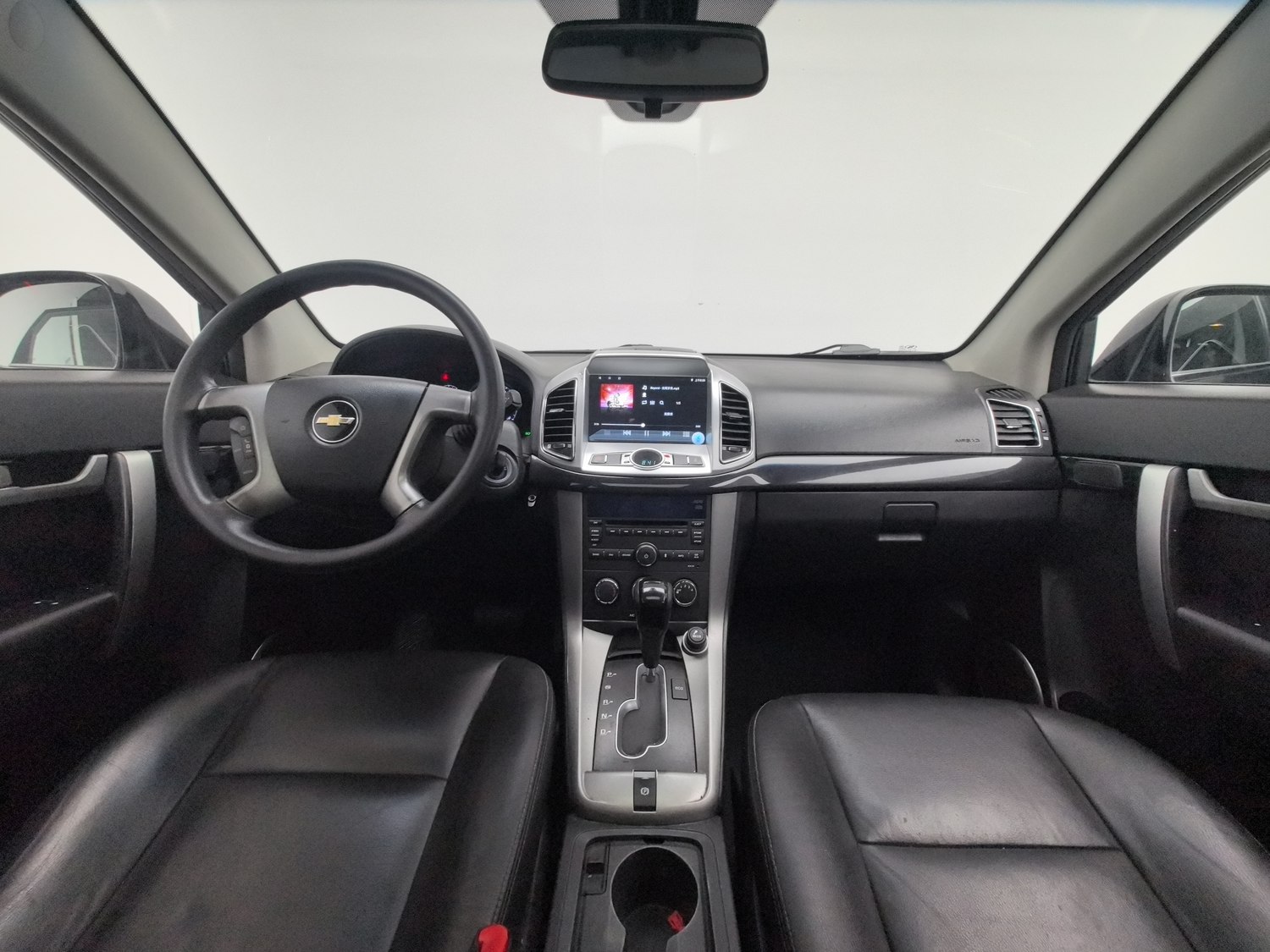 Used Chevrolet Captiva 2013 2.4 AT
