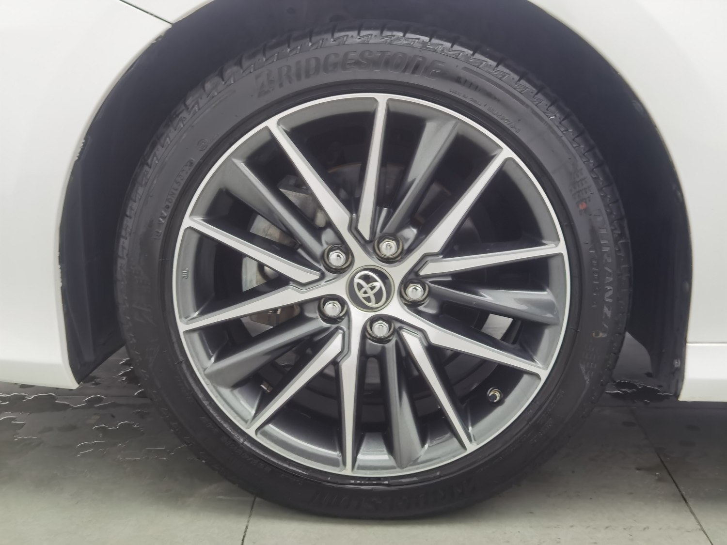 Used Toyota Camry 2021 2.5 AT