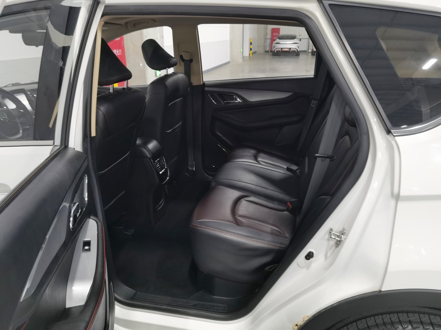 Used Baojun 560 2016 1.8 MT