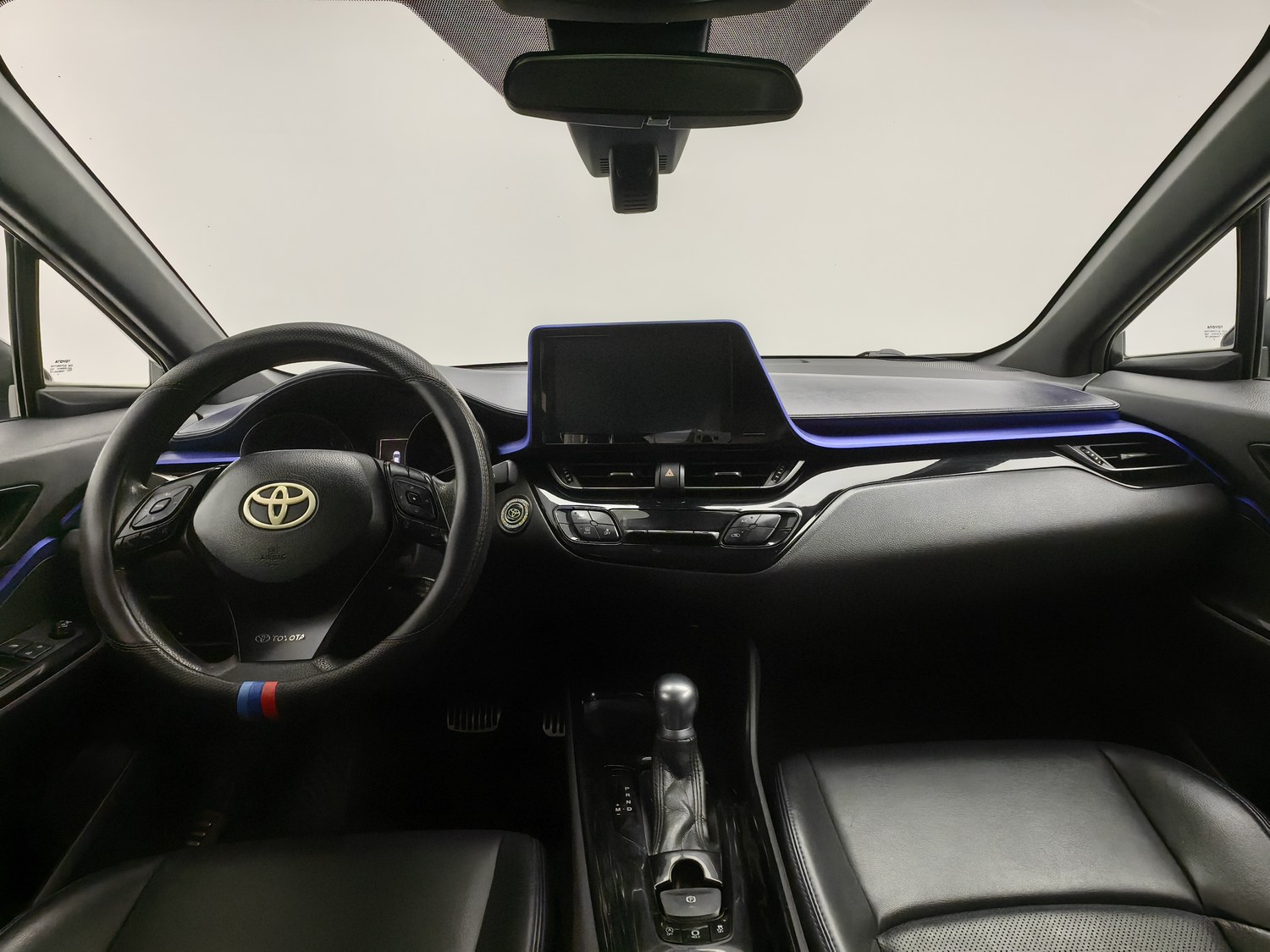 Used Toyota C-HR 2020 2.0 AT