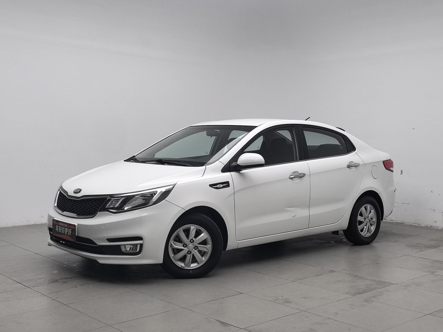 Used Kia K2 2015 1.4 MT