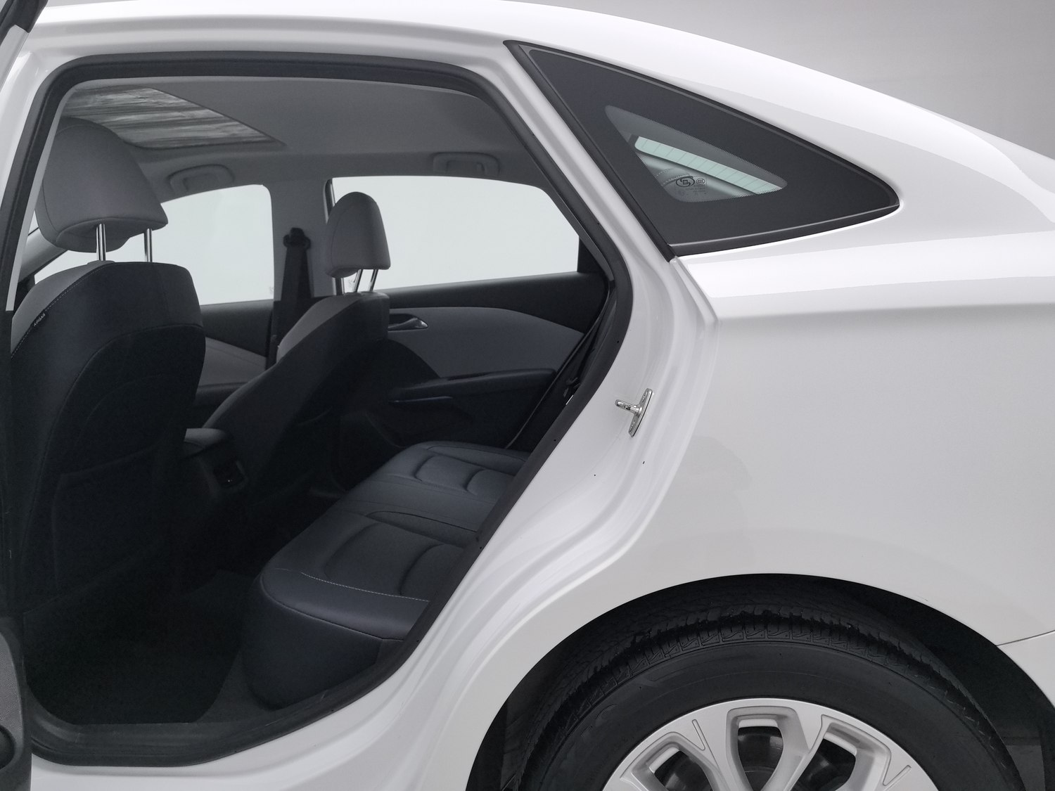 Used Chevrolet Cruze 2023 1.5 AT